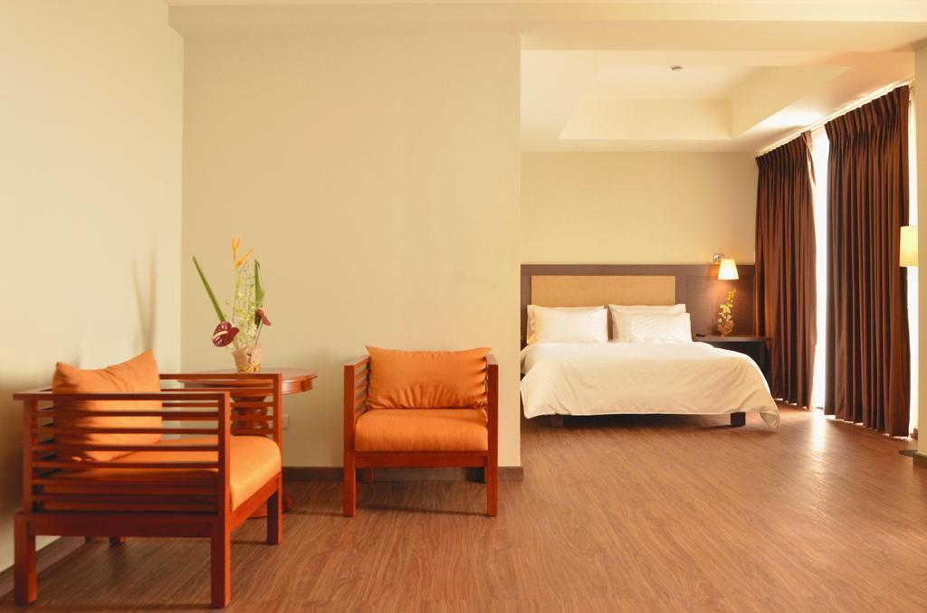 Rivermount Hotel And Resort Sarrat Zewnętrze zdjęcie