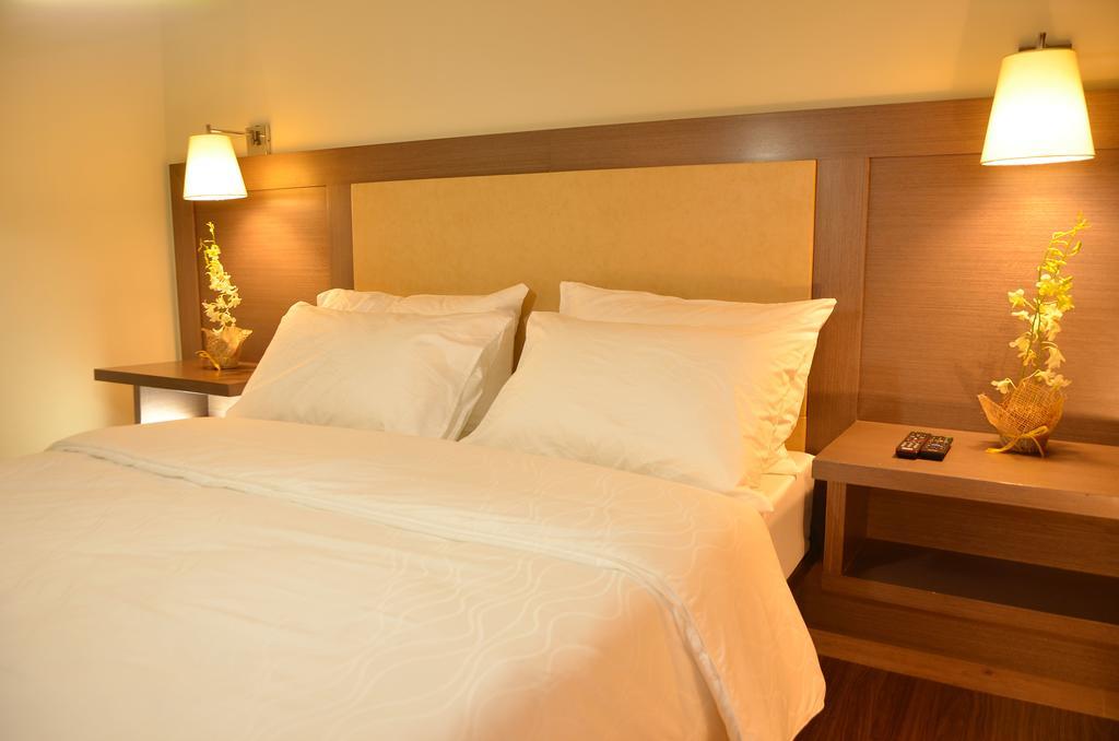Rivermount Hotel And Resort Sarrat Zewnętrze zdjęcie