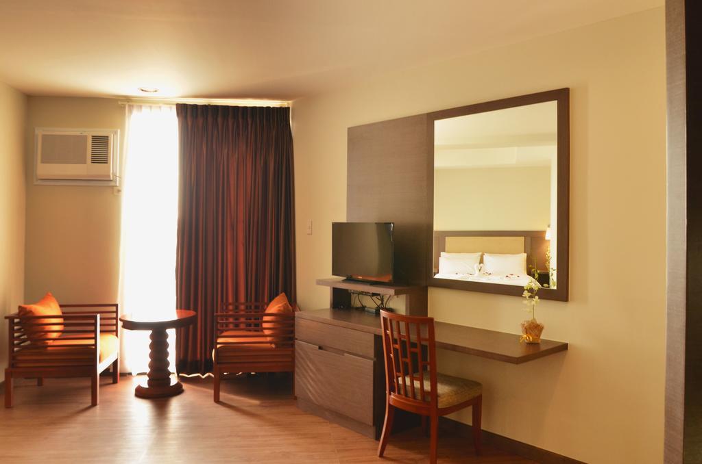 Rivermount Hotel And Resort Sarrat Zewnętrze zdjęcie
