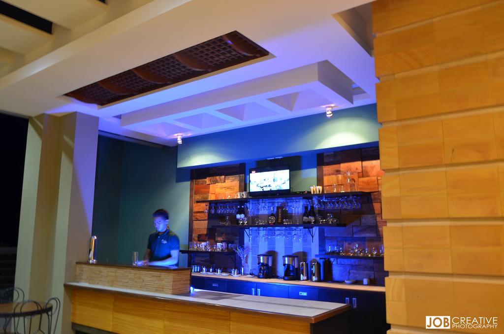 Rivermount Hotel And Resort Sarrat Zewnętrze zdjęcie