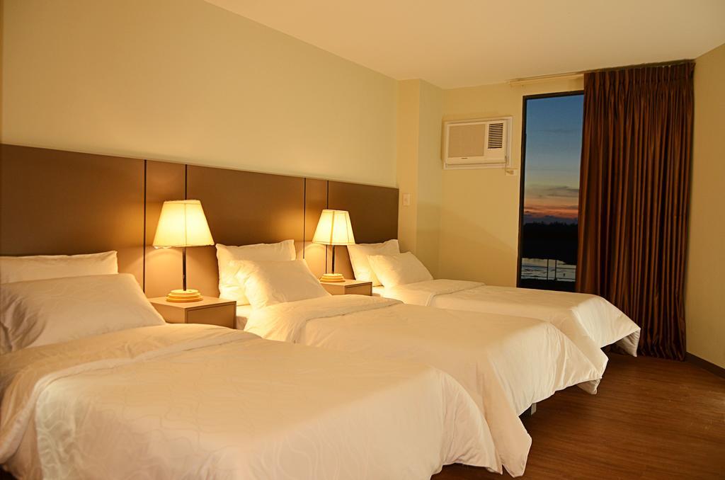 Rivermount Hotel And Resort Sarrat Zewnętrze zdjęcie